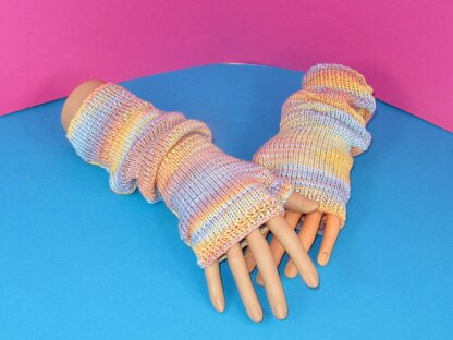 Self Striping Fingerless Slouch Gloves