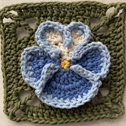 Pansy Granny Square