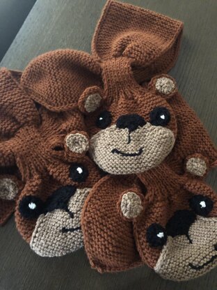 Bear keyhole scarves