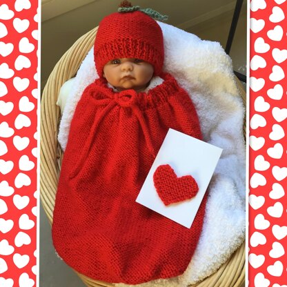 Baby cacoon and Apple Hat