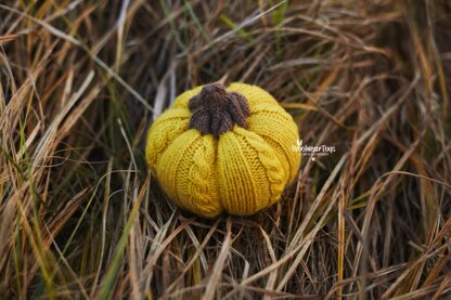 Cozy cable pumpkins. Knitted Pumpkin Pattern.