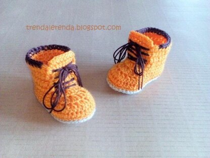 Patucos de bebé estilo botas Timberland Crochet pattern Lucía | Trenda Lerenda |