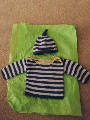 Baby jumper and hat