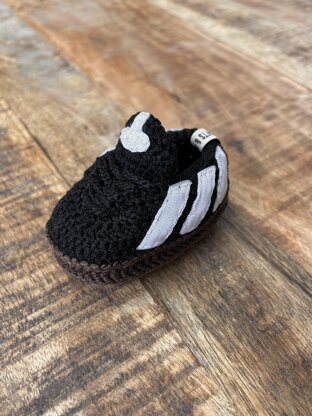 DIY baby shoes sneakers booties „Adidas Sambas“
