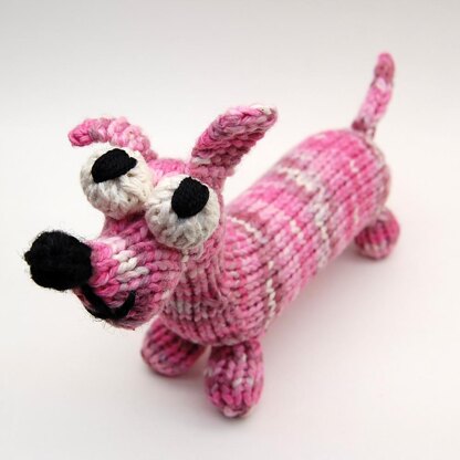 Wiener Dog Dachshund Knitting Pattern