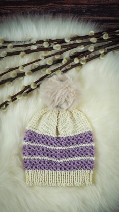 Two colour newborn beanie