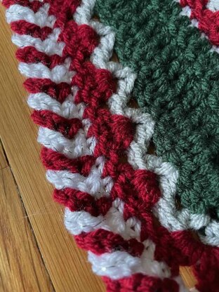 Winter Embers Tree Skirt