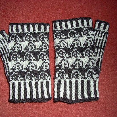 Hedgehog mitts - knitting pattern