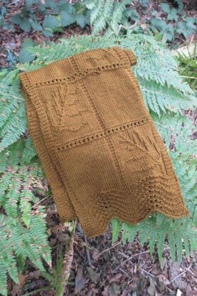 Fossilised ferns keyhole scarf