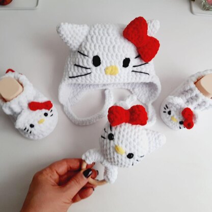 Crochet Hello Kitty Baby Gift Set (0-3 months)