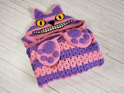 Cheshire Cat Hooded Blanket