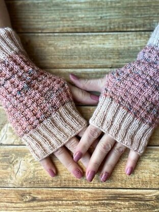 Made for More Fingerless Mitts