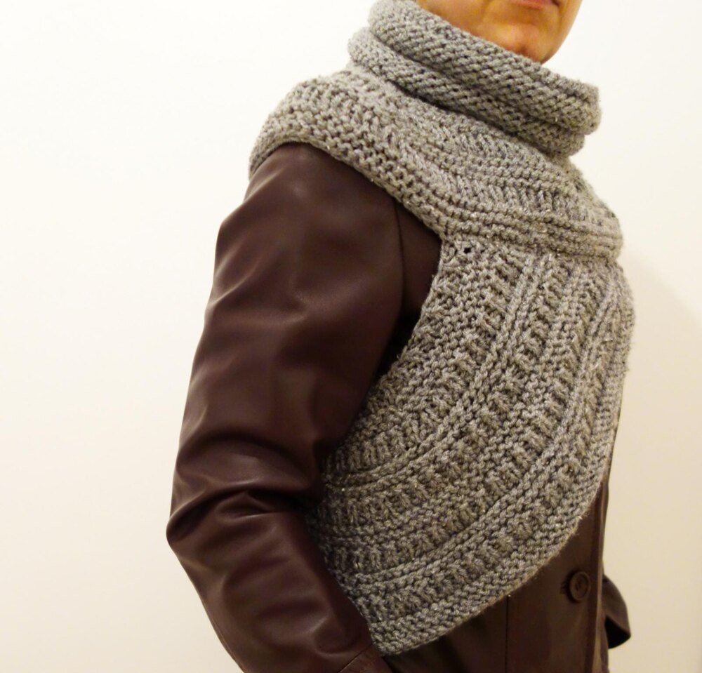 Easy Knit Katniss Wrap by CamexiaDesigns | LoveCrafts