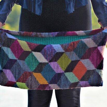 Tumbling Blocks Cowl (TBC) - knitting pattern