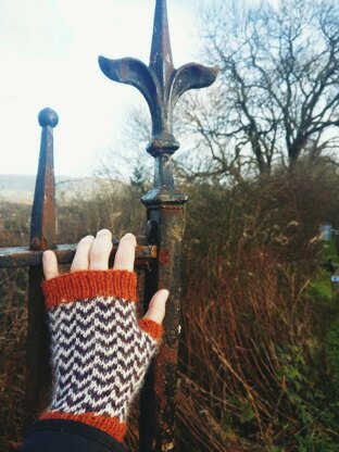 Tweed Handwarmers