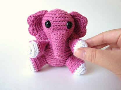 Elena the Tiny Elephant