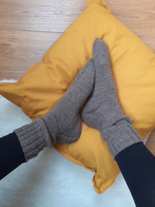 Slouchy socks