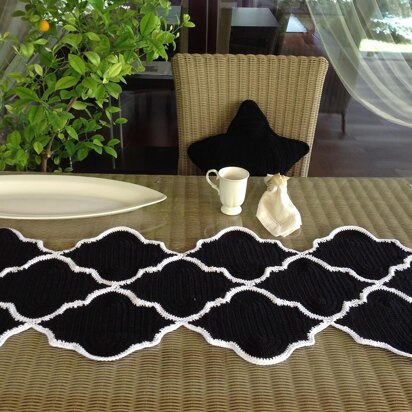 Table Runner N 138