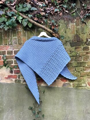 Cosy  Texture Shawl