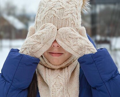 Frosty mittens