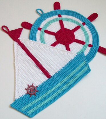 212 Ship wheel decor or Potholder