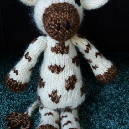 Giraffe - knitting pattern