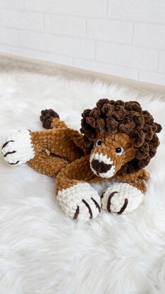 Crochet snuggler pattern, crochet lion baby lovey blanket pattern