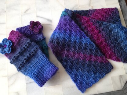 C2C scarf and fingerless gloves