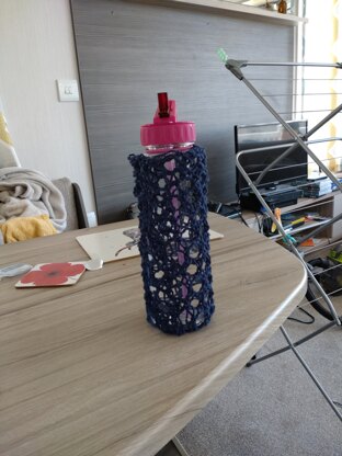 Water bottle carrier