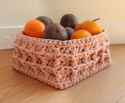 Waffle Stitch Basket