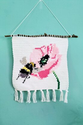 Bee and Flower Crochet Tapestry Wall Hanging