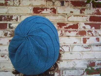 Penelope Swirly Beret