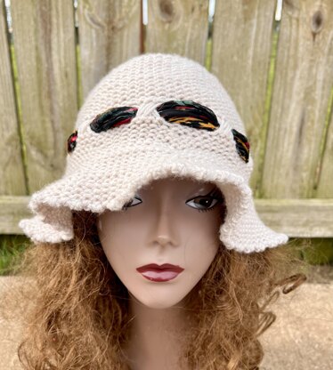 Lake Hat -- a loom knit pattern