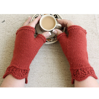 Designs by Romi Gingerbread Mitts PDF