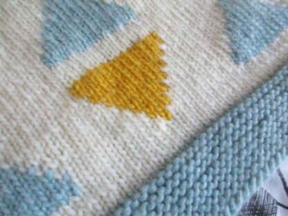 Triangles Cot Blanket