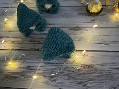 The Traitors Inspired Ferrero Rocher Cover Knitting Pattern