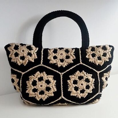 Crochet Light Beige Black Bag