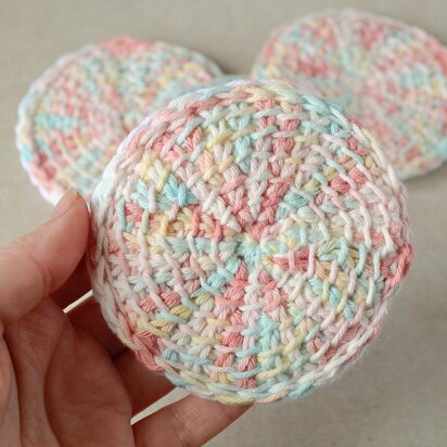 Tunisian crochet face scrubby