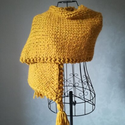 Mustard Maxi scarf stole with Tassels / Echarpe