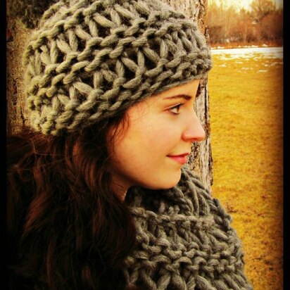 Dark Water Cowl & Hat