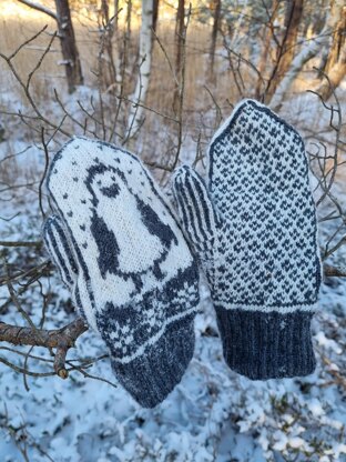 Penguin mittens