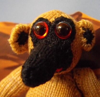 LESTER THE LANKY LEMUR KNITTING PATTERN