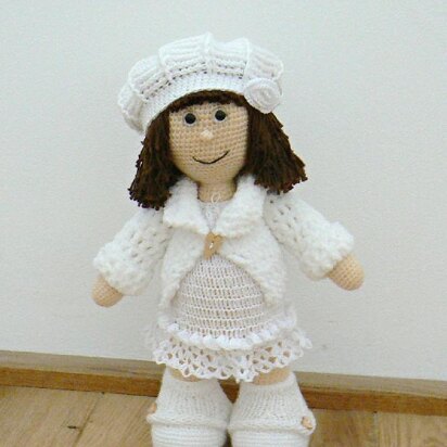 Alice - the Doll in White