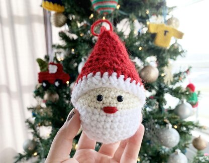 Santa Claus Ornament