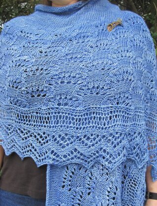 Pitlochry Long Wingspan Shawl