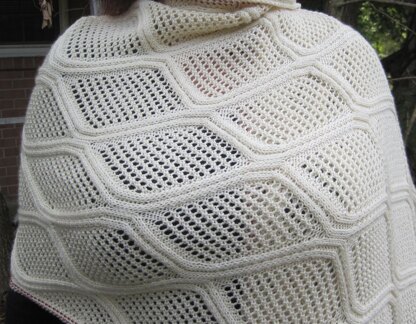 Montmellick Cable Lace Shawl