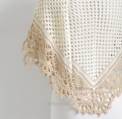 Victoria Shawl