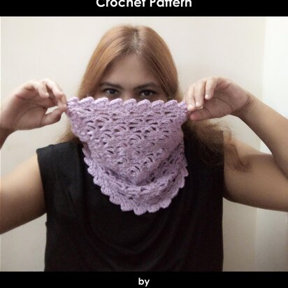 Spiders Cowl Crochet Neck Warmer Pattern