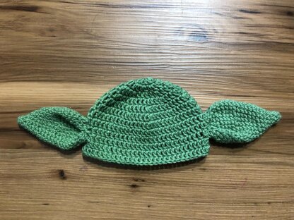 Baby Yoda Hat 3-6 months