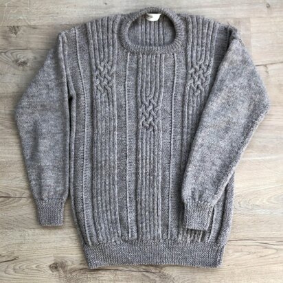 Aberfeldy, Celtic Knot Sweater - knitting pattern